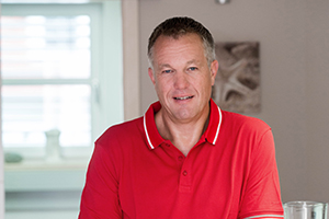 Dr. Boris Huber